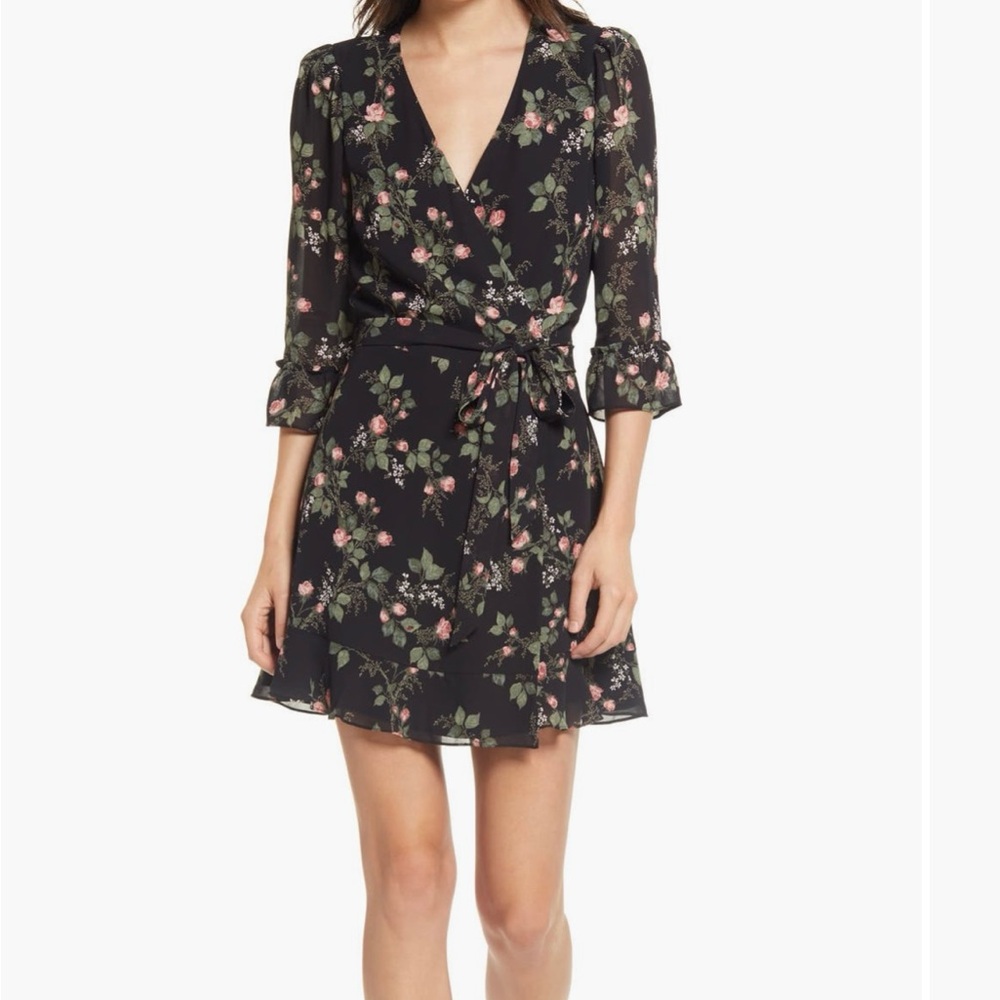 Reformation dress! Size 0. Like New . Easy to style.